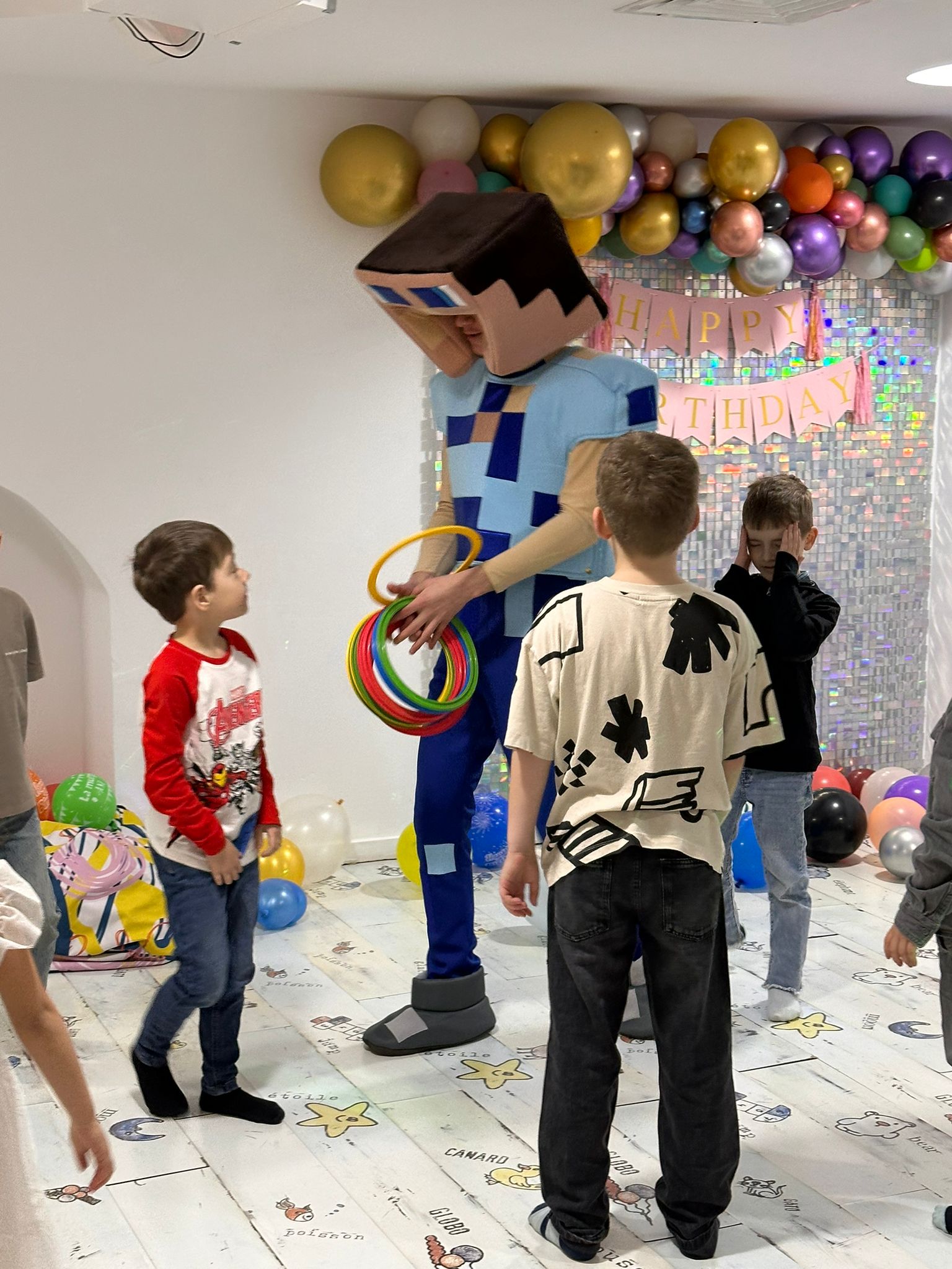 Moment cu copii si activitati la Party Play Club